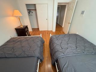 Vancouver Guest House- 15 Min Airport Downtown, Free Parking - 2