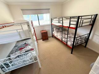 Sandcastle - A Esplanade Place, Stunning Views - 1