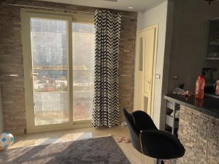 شقه للايجار سوبر لوكس في المعادي قريب الكورنيش - 2