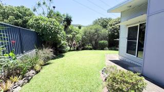 Station on Pearce - 9