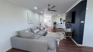 Station on Pearce - 4