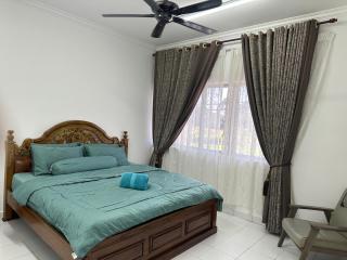 Little Home by Arissa - 2