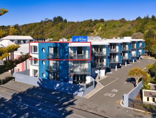 Waves Kaikoura Waterfront Apartment - 9