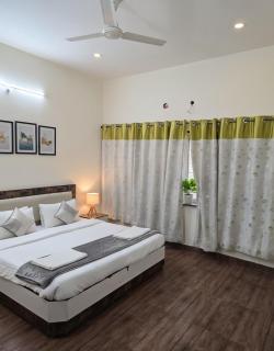 3BHK Row House at MR10 - A Peaceful Indore Stay - 7