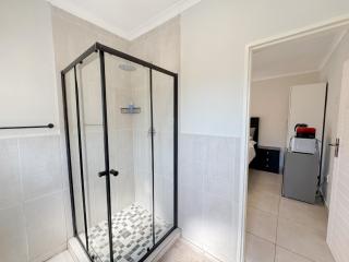 Berrybliss Guesthouse - Sandton - 4
