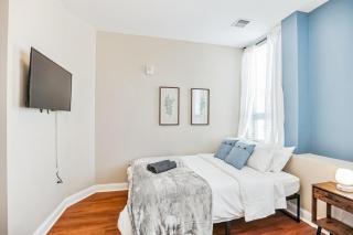 Luxury 3 Bedroom - Perfect Center City Location - 1