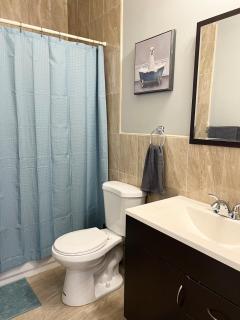 Luxury 3 Bedroom - Perfect Center City Location - 7