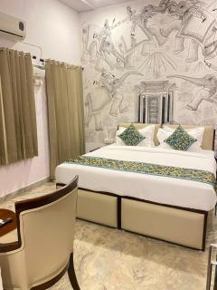 Stamps By Eight Continents, Pushkar - 8