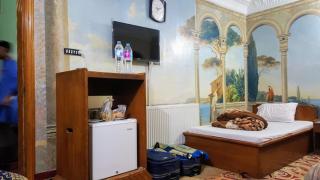 Hotel Qasr-e-Naz - 9