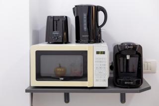 MODERN Studio ApArt Hotel - near AquaPark Amazonia and Hospitals Babes and Cardiology - 7