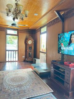 Indah Desa Homestay - 9