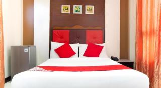 OYO 153 Espacio de Clarita Hometel - Daliao - 5