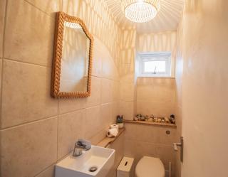 Pebbles Beach House By Air Premier - Seaford - 4