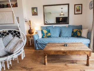 Pebbles Beach House By Air Premier - Seaford - 7