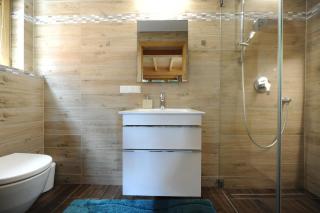 Glühwürmchenhütte und Romantikhütte - 4