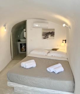 Fira Heart Studios - 8