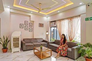 FabHotel The Viraaj - 6