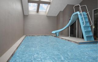 8 Bedroom Lovely Home In Vejers Strand - 9