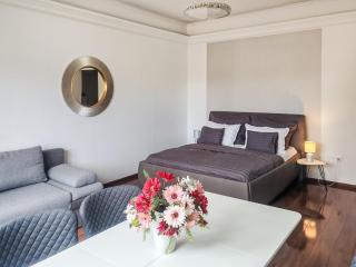 Synagogue view luxury suite free parking upon reservation - 7