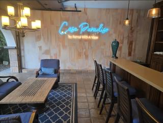 Resort Living: Hoops Outdoor Bar Views PoolSpa - 1