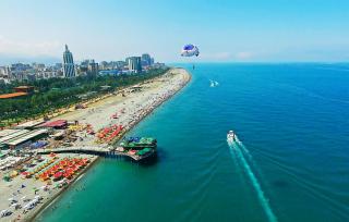 Stylish Studio 1824 Near the Beach Wi-Fi Kitchen - 9