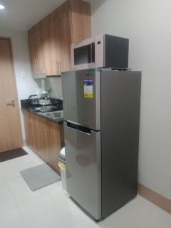 Shore 2 Residence Homes Near MOA - 7