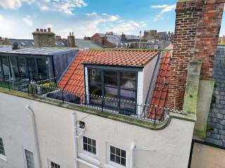 Seascape Heights Whitby - 6