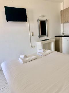 Aegean Nest Studios - Adults only - 9