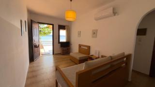 Alekos Beach Houses-Waters Edge - 8