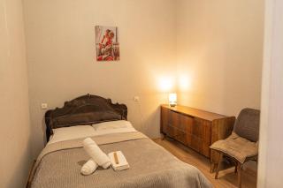 Tbilisi Liberty Sq Cozy 3BR Apartment 3F - 9