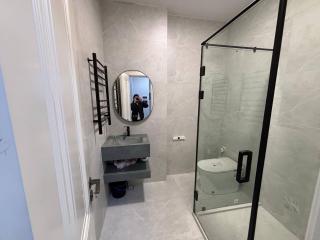 A modern classic apartment in a cosy new building - 1