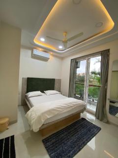 Sharvilla Resort - 8