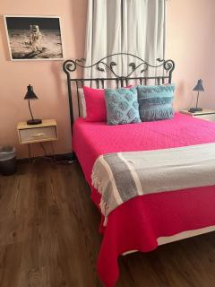 1 Mi to Stadium -dog friendly-fence yrd - 7