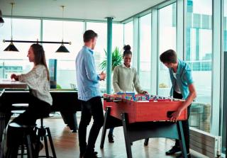 Student Only Modern Studio at South Bank Near Southwark Station - 2