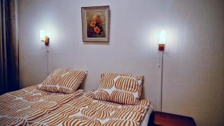 Valoisa huoneisto lähellä ydinkeskustaa - 6