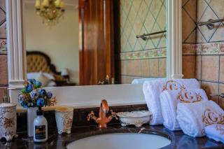 Golden Palm Boutique Hotel - 3