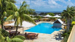 1 Bedroom Waterfront Apartment - Rooftop Pool & Spa - The Entrance - 8