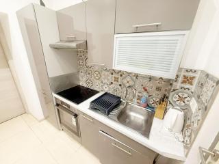 Chic 1BR Apt Near Biggest Amusementpark of Vienna - 2