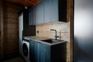 Arvoneliöt Utsuvaara Frame B - 1