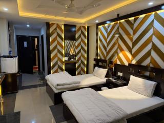 Osma Living Apartment Peshawar - 6