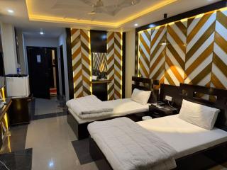 Osma Living Apartment Peshawar - 5