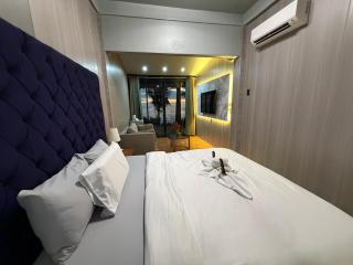 Lawson’s Beach Resort - 1