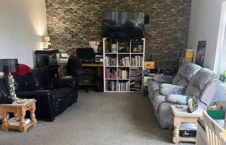 Cosy beach getaway on edge of South Downs - 0