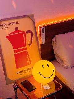 Disco Room - 605 Nguyễn Khang - Amoureux Homestays - 5