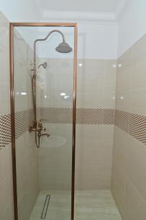 Stylish appartment,5min to airport fiber&netflix - 1