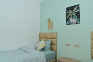 Stylish appartment,5min to airport fiber&netflix - 4