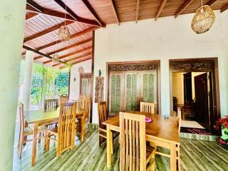 Karu' place Sigiriya - 5