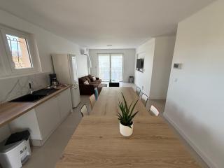 Maison lumineuse et moderne - proche Auchan - 9