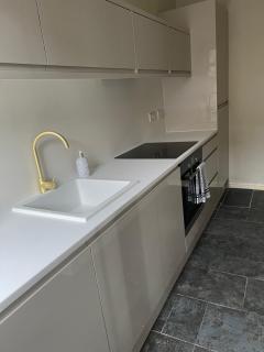 Modern two bedroom apartment - 9