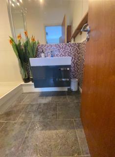 Modern two bedroom apartment - 3